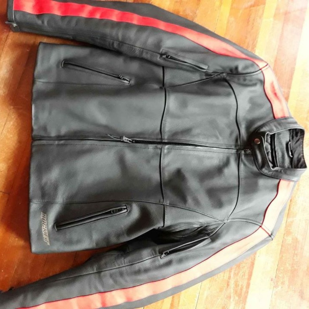 Joe Rocket leather motorcycle jacket! EUC. Size M